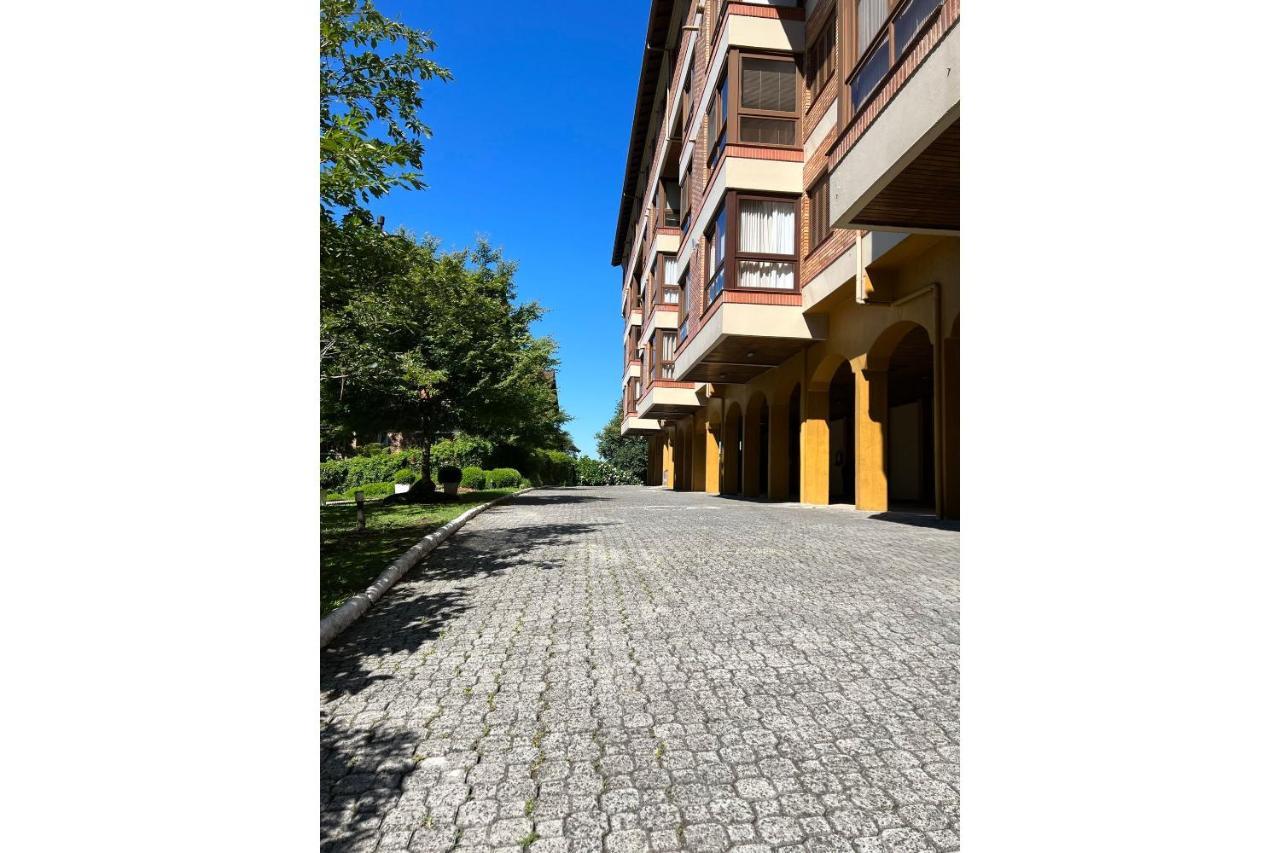 Mrg - Linda Vista 1D 200 Mts Avenida Borges De Medeiros Leilighet Gramado Eksteriør bilde